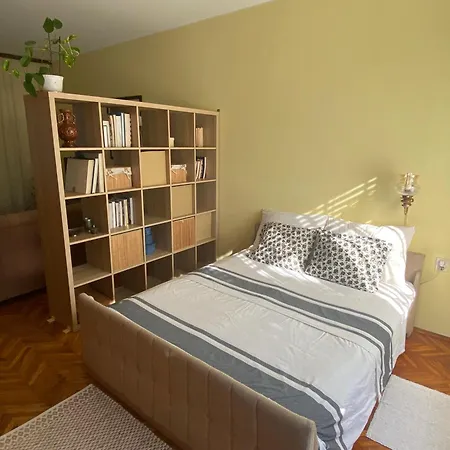 Peaceful Suvacha Kikinda